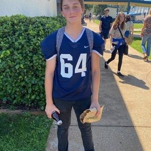 Meet your Posher, Jonathan